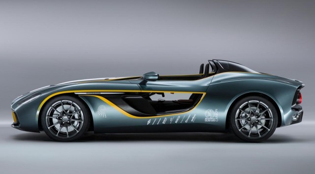 Aston Martin CC100 Speedster Concept (5).jpg